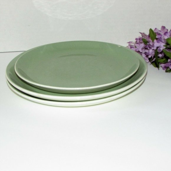3 Poole Pottery Cameo Plates Salad & Bread Sage Green Mid-Century Retro Vintage - Picture 6 of 6